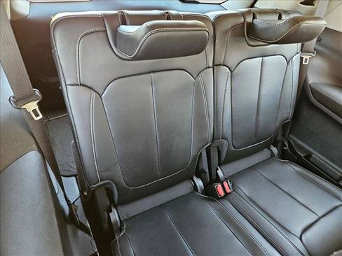 Used 2021 Jeep Grand Cherokee L Limited AWD/4WD image 18