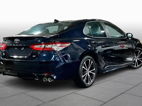 Used 2019 Toyota Camry SE image 13