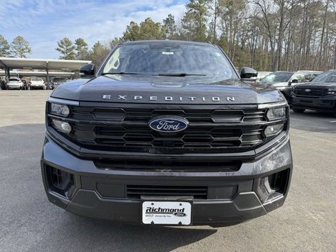New 2025 Ford Expedition Max Active image 8