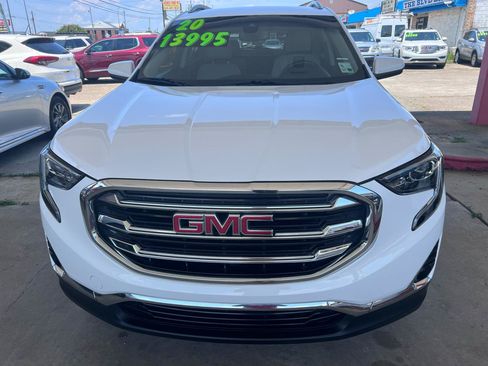 Used 2020 GMC Terrain SLT FWD image 2