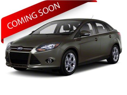 Used 2013 Ford Focus SE w/ SE Winter Pkg