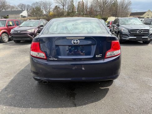 Used 2011 Scion tC FWD image 8