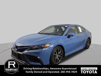 Used 2023 Toyota Camry SE w/ Cold Weather Package