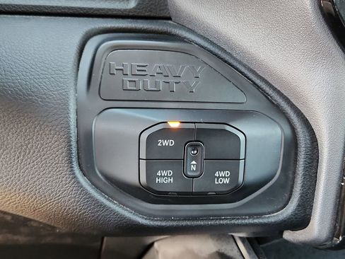 New 2025 RAM 2500 Laramie image 23