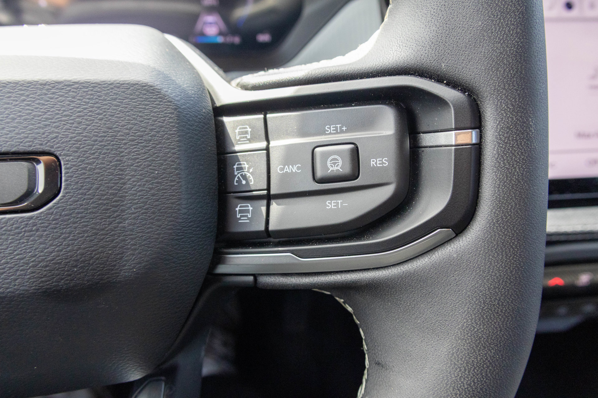 New 2026 Jeep Cherokee Laredo AWD/4WD image 26