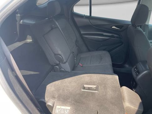 Used 2023 Chevrolet Equinox LT AWD/4WD image 12
