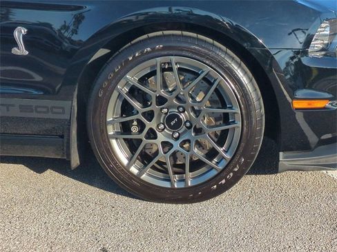 Used 2013 Ford Mustang Shelby GT500 image 11