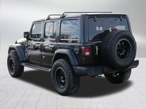 Used 2021 Jeep Wrangler Unlimited Sahara w/ Uconnect 4C Nav & Sound Group image 5