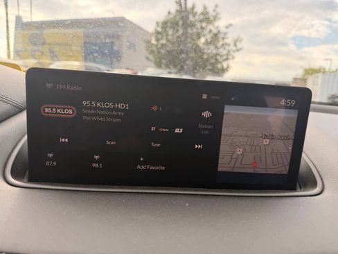 Certified 2023 Acura MDX SH-AWD w/ Technology Package image 13