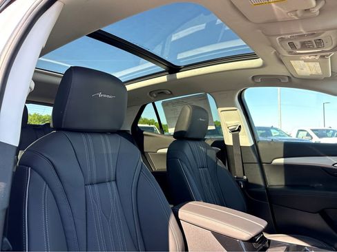 New 2026 Buick Envision Avenir AWD/4WD image 5