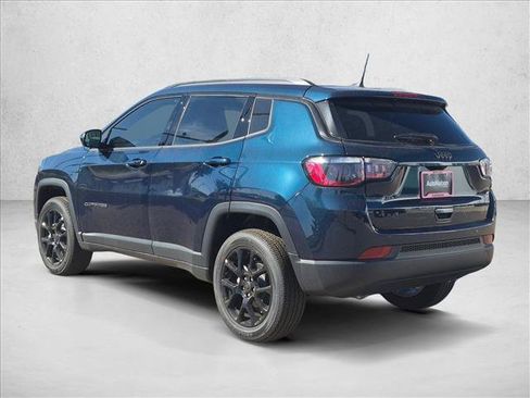 New 2026 Jeep Compass Latitude AWD/4WD image 8