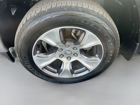 Used 2023 RAM 1500 Laramie RWD image 31