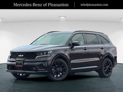 Used 2023 Kia Sorento SX