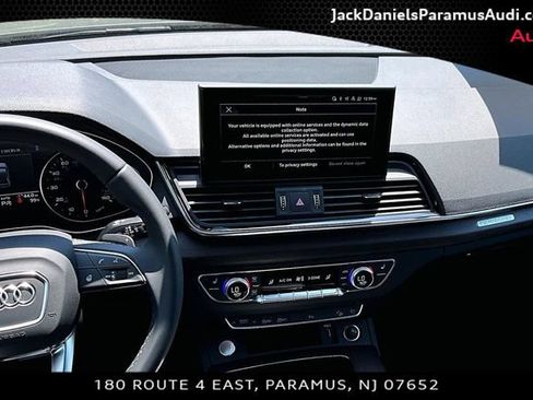 Used 2023 Audi Q5 2.0T Premium w/ Convenience Package AWD/4WD image 6