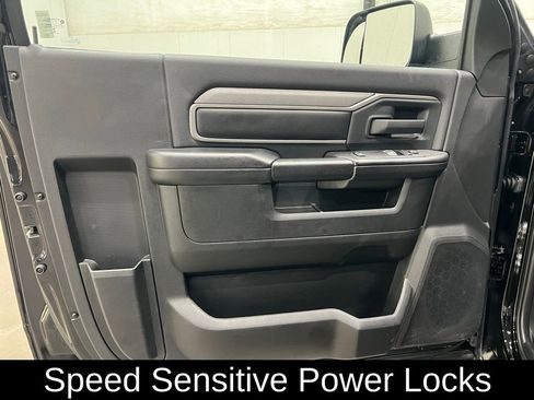 Used 2022 RAM 3500 Tradesman image 11