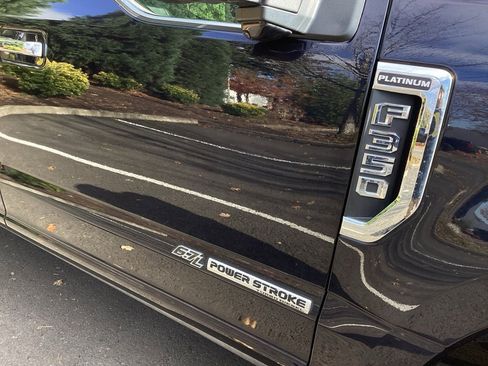 Used 2021 Ford F350 Platinum image 6