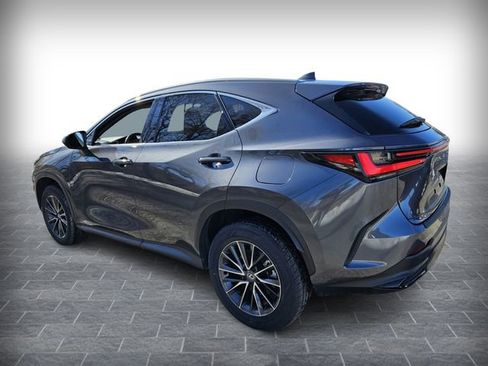 Used 2024 Lexus NX 250 FWD w/ Towing Package (2000 Lbs) image 5
