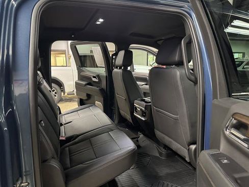 Certified 2024 Chevrolet Silverado 1500 High Country w/ Technology Package AWD/4WD image 10