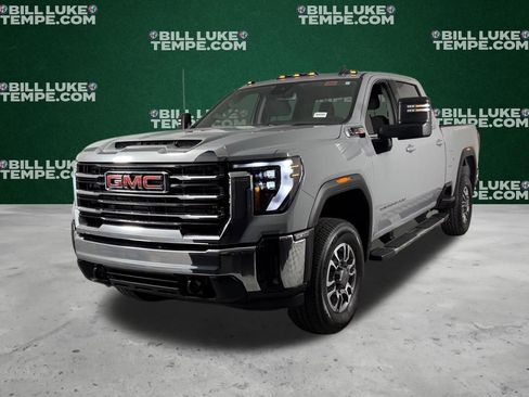 Used 2025 GMC Sierra 3500 SLE w/ SLE Convenience Package image 4
