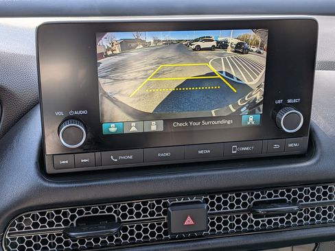 Used 2025 Honda HR-V Sport image 22