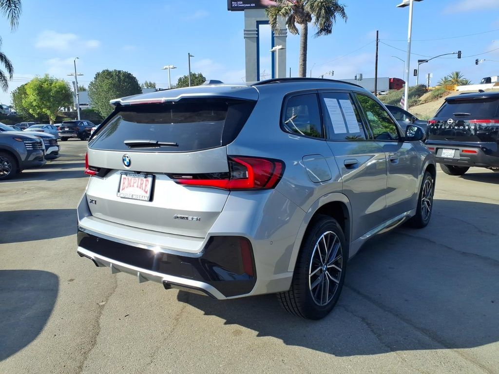 Used 2026 BMW X1 xDrive28i AWD/4WD image 4