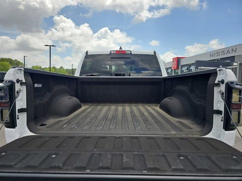 Used 2021 RAM 1500 Big Horn AWD/4WD image 13