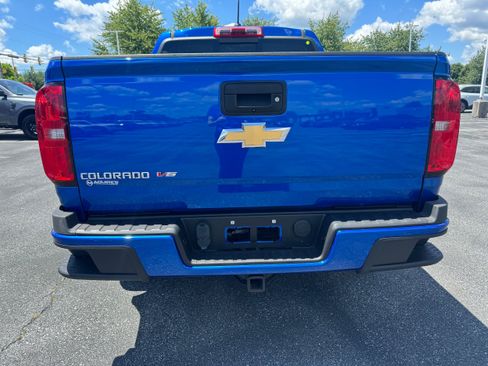 Used 2018 Chevrolet Colorado Z71 AWD/4WD image 4