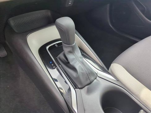 Certified 2025 Toyota Corolla LE w/ Convenience Package FWD image 18