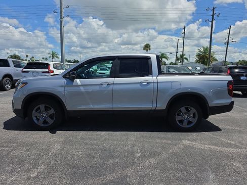 Certified 2024 Honda Ridgeline TrailSport image 6