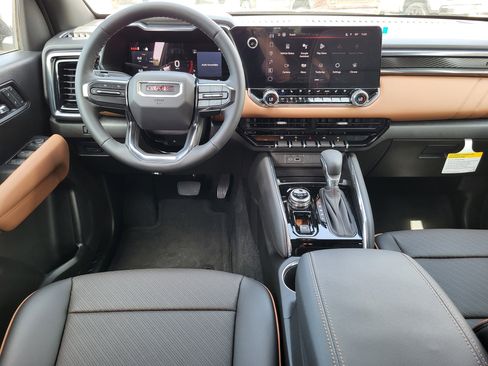 New 2025 GMC Canyon AT4 w/ Nightfall Edition image 14