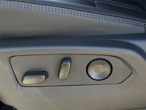 New 2026 Chevrolet Tahoe High Country image 25