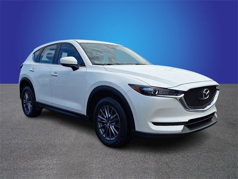 Used 2017 MAZDA CX-5 Sport image 3