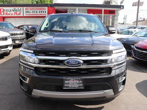 Used 2024 Ford Expedition Max Limited AWD/4WD image 8