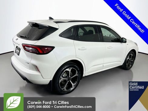 Certified 2023 Ford Escape ST-Line Elite image 15
