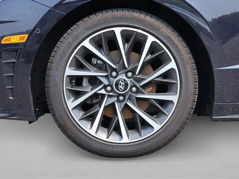 Used 2023 Hyundai Sonata Limited FWD image 8