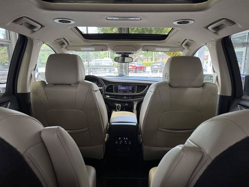 Used 2020 Buick Enclave Premium w/ Sun and Sites Package FWD image 19