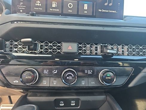 Used 2023 Honda Accord Sport image 16