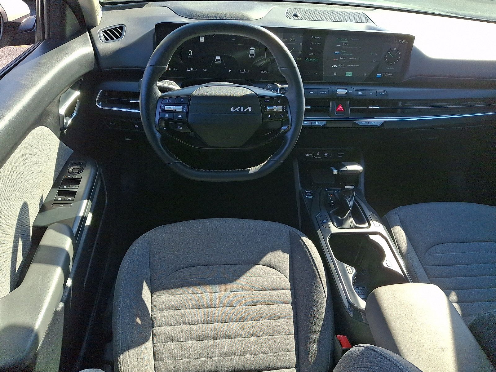 Used 2025 Kia K4 EX FWD image 11