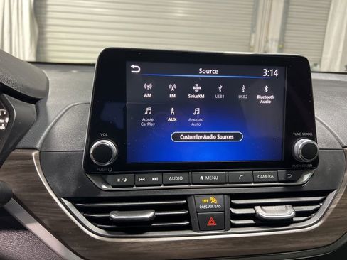 Used 2024 Nissan Altima 2.5 SV FWD image 28