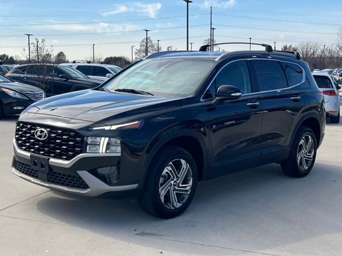 Certified 2023 Hyundai Santa Fe SEL image 5