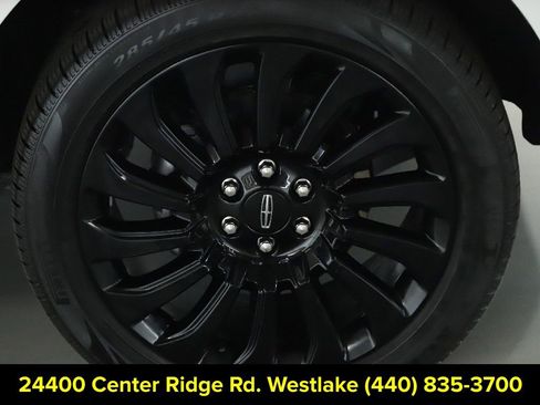 Used 2024 Lincoln Navigator Black Label AWD/4WD image 10