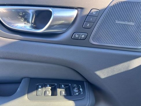 New 2026 Volvo XC60 T8 Ultra w/ Protection Package Premier AWD/4WD image 23