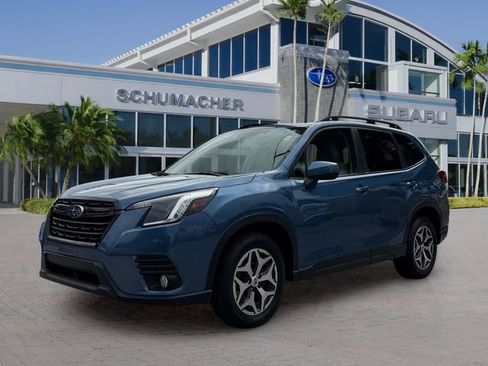 Certified 2023 Subaru Forester Premium AWD/4WD image 3