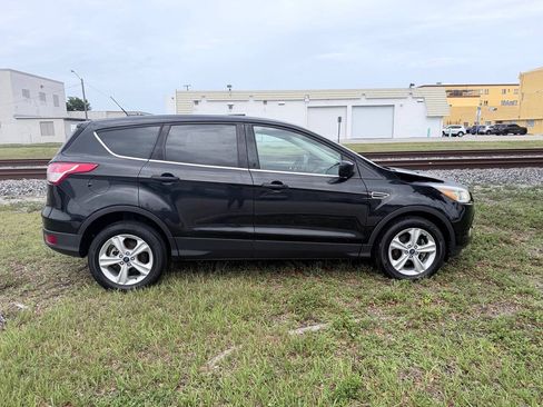 Used 2014 Ford Escape SE FWD image 7