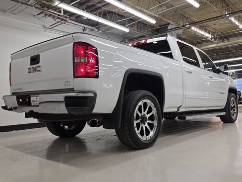 Used 2017 GMC Sierra 1500 SLE w/ Suspension Package, Off-Road AWD/4WD image 8