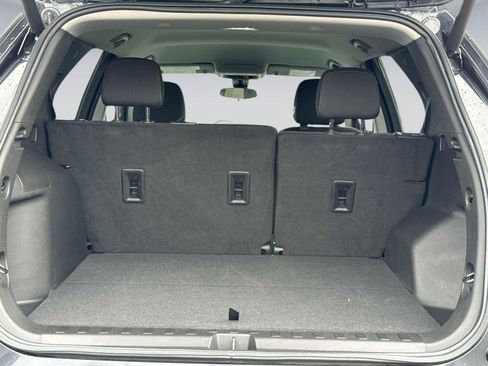 Used 2022 Chevrolet Equinox LT FWD image 11