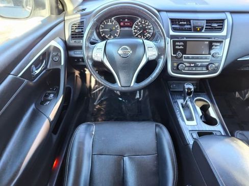 Used 2017 Nissan Altima 2.5 SL image 13