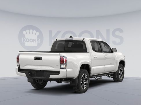 Used 2023 Toyota Tacoma TRD Sport AWD/4WD image 2