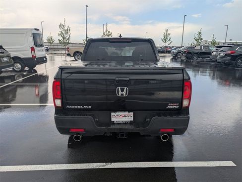 Used 2023 Honda Ridgeline Sport image 5