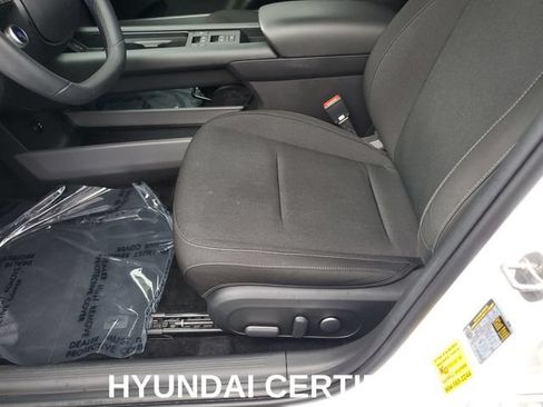 Certified 2024 Hyundai Ioniq 6 SE RWD image 12